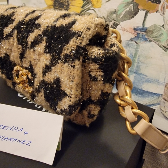 Chanel 19K Tweed Houndstooth Bum Bag/Belt Bag/Shoulder Bag - Picture 8 of 14